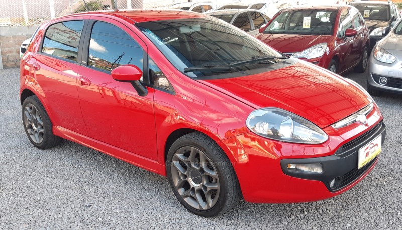 PUNTO 1.4 ATTRACTIVE 8V FLEX 4P MANUAL