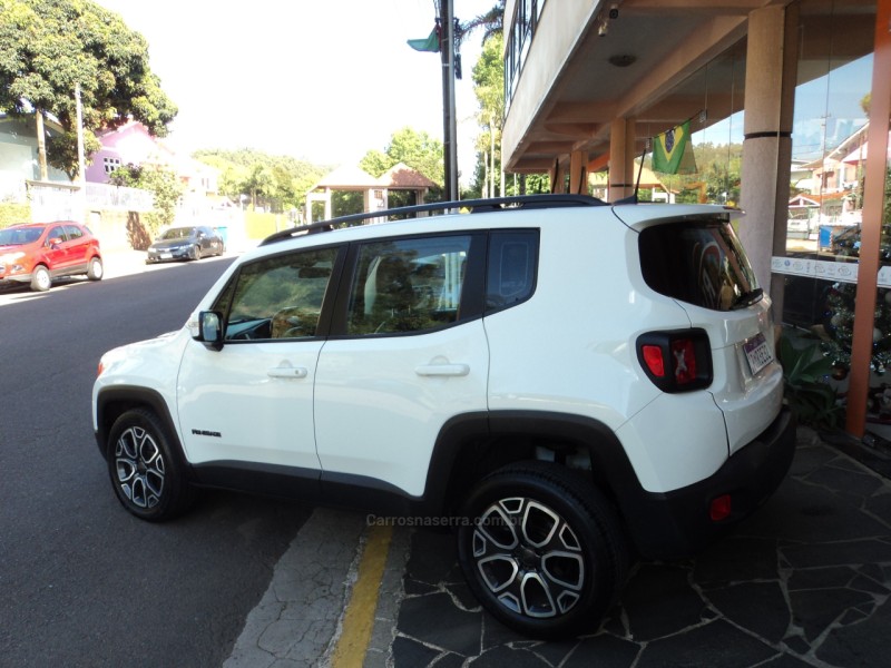 RENEGADE 2.0 16V TURBO DIESEL LONGITUDE 4P 4X4 AUTOMÁTICO - 2018 - CARLOS BARBOSA