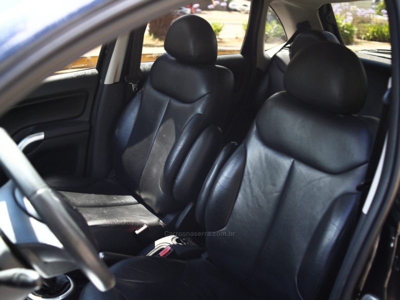 C3 1.4 I GLX 8V FLEX 4P MANUAL - 2012 - CAXIAS DO SUL