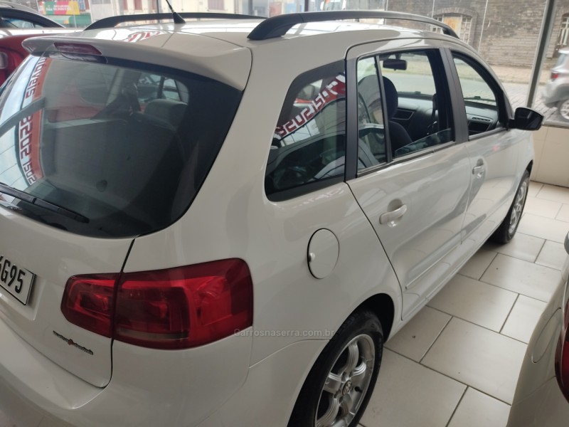 SPACEFOX 1.6 MI TREND 8V FLEX 4P MANUAL - 2013 - CAXIAS DO SUL