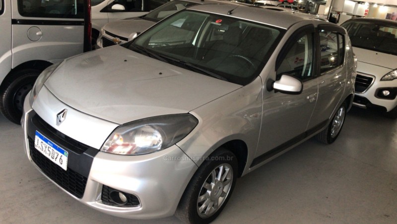 sandero 1.6 privilege 16v flex 4p automatico 2014 garibaldi