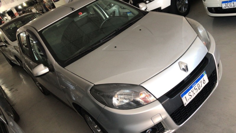 SANDERO 1.6 PRIVILÉGE 16V FLEX 4P AUTOMÁTICO - 2014 - GARIBALDI