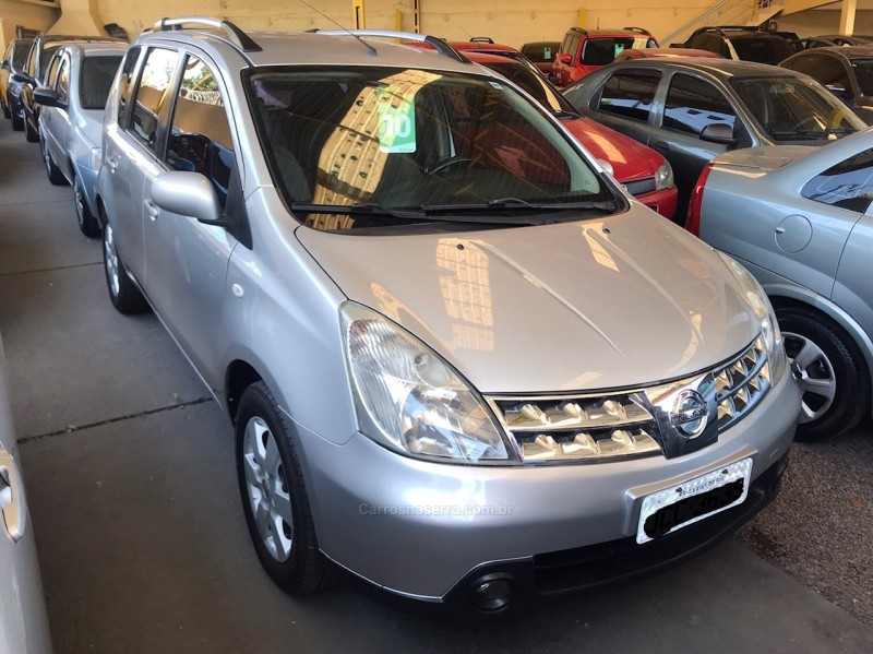 livina 1.8 sl 16v flex 4p automatico 2010 caxias do sul