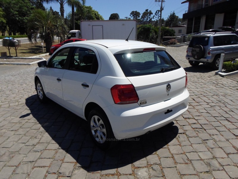 GOL 1.0 12V MPI TOTALFLEX 4P MANUAL - 2022 - FLORES DA CUNHA