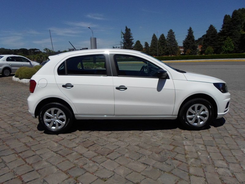 GOL 1.0 12V MPI TOTALFLEX 4P MANUAL - 2022 - FLORES DA CUNHA