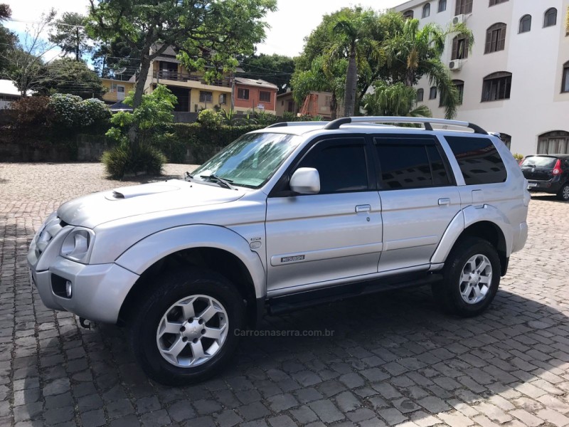 PAJERO SPORT 2.5 HPE 4X4 8V TURBO INTERCOOLER DIESEL 4P AUTOMÁTICO