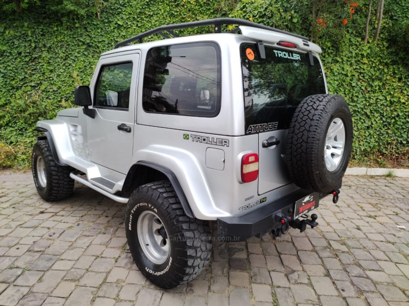 T4 3.2 TGV 4X4 16V TURBO DIESEL 2P MANUAL - 2013 - FARROUPILHA