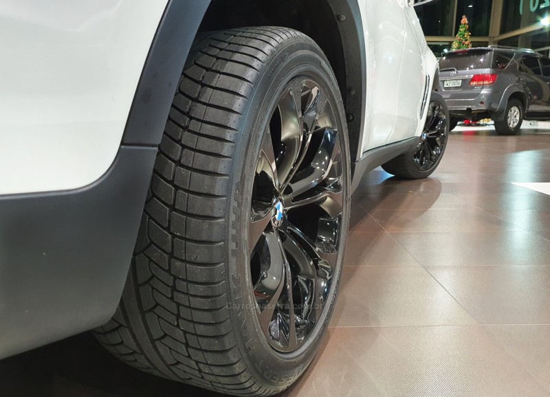 X6 3.0 35I 4X4 COUPÉ 6 CILINDROS 24V GASOLINA 4P AUTOMÁTICO - 2016 - FARROUPILHA