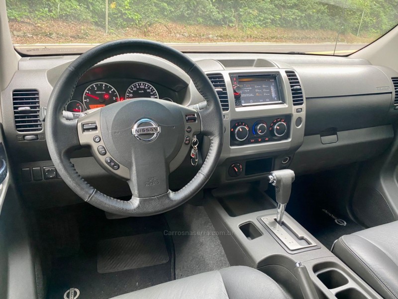 FRONTIER 2.5 SV ATTACK 4X4 CD TURBO ELETRONIC DIESEL 4P AUTOMÁTICO - 2016 - DOIS IRMãOS