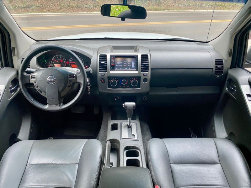 FRONTIER 2.5 SV ATTACK 4X4 CD TURBO ELETRONIC DIESEL 4P AUTOMÁTICO - 2016 - DOIS IRMãOS