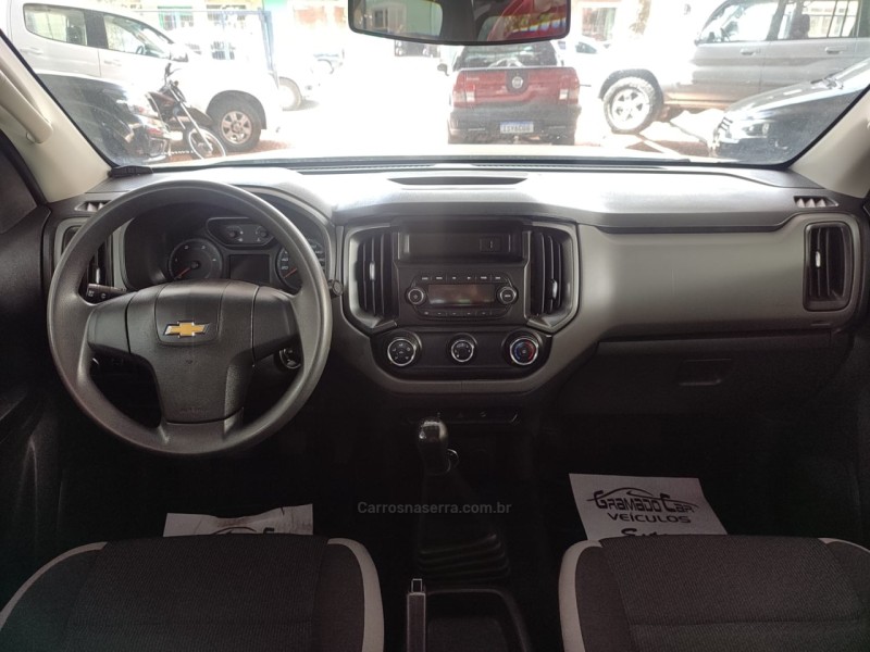 S10 2.8 LS 4X4 CD 16V TURBO DIESEL 4P MANUAL - 2020 - CANELA