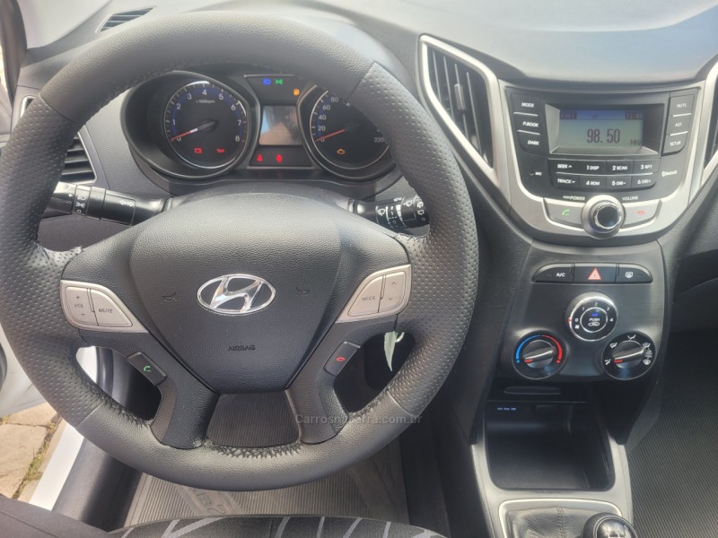 HB20 1.0 COMFORT 12V FLEX 4P MANUAL - 2015 - SãO MARCOS