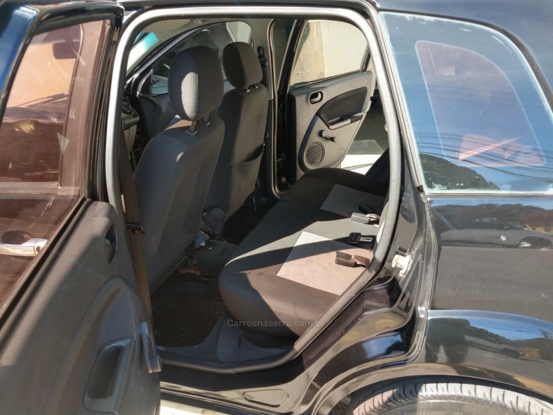 FIESTA 1.6 MPI CLASS HATCH 8V FLEX 4P MANUAL - 2012 - CAXIAS DO SUL