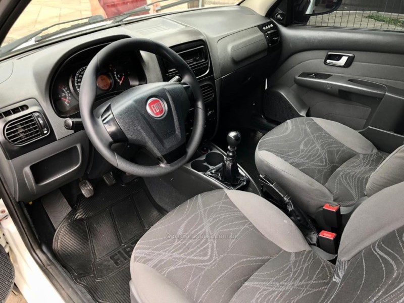 STRADA 1.4 MPI WORKING CS 8V FLEX 2P MANUAL - 2015 - CANELA