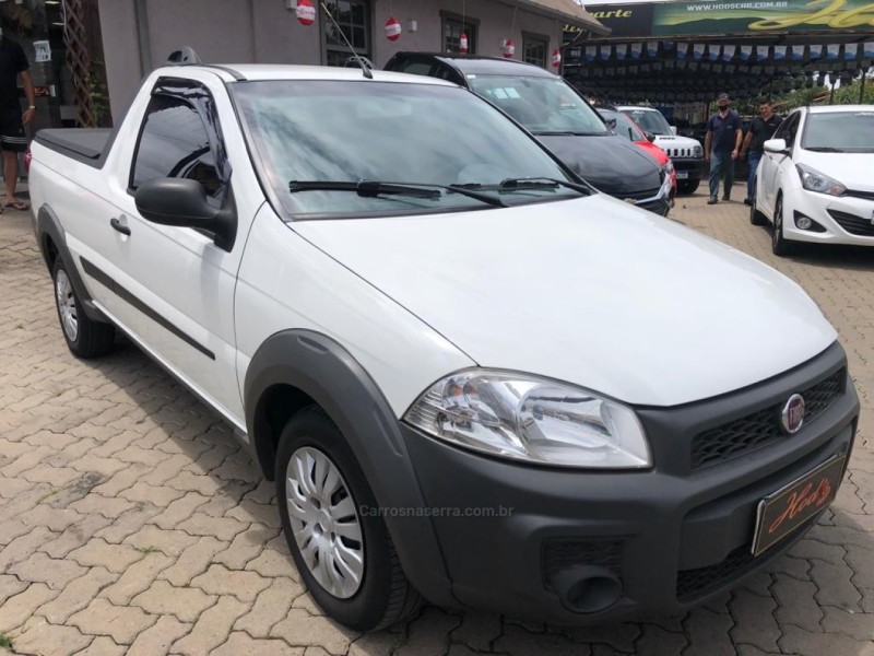 STRADA 1.4 MPI WORKING CS 8V FLEX 2P MANUAL - 2015 - CANELA