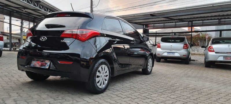 HB20 1.6 COMFORT PLUS 16V FLEX 4P MANUAL - 2015 - CAXIAS DO SUL
