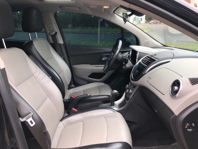 TRACKER 1.8 MPFI LTZ 4X2 16V FLEX 4P AUTOMÁTICO - 2014 - CANELA