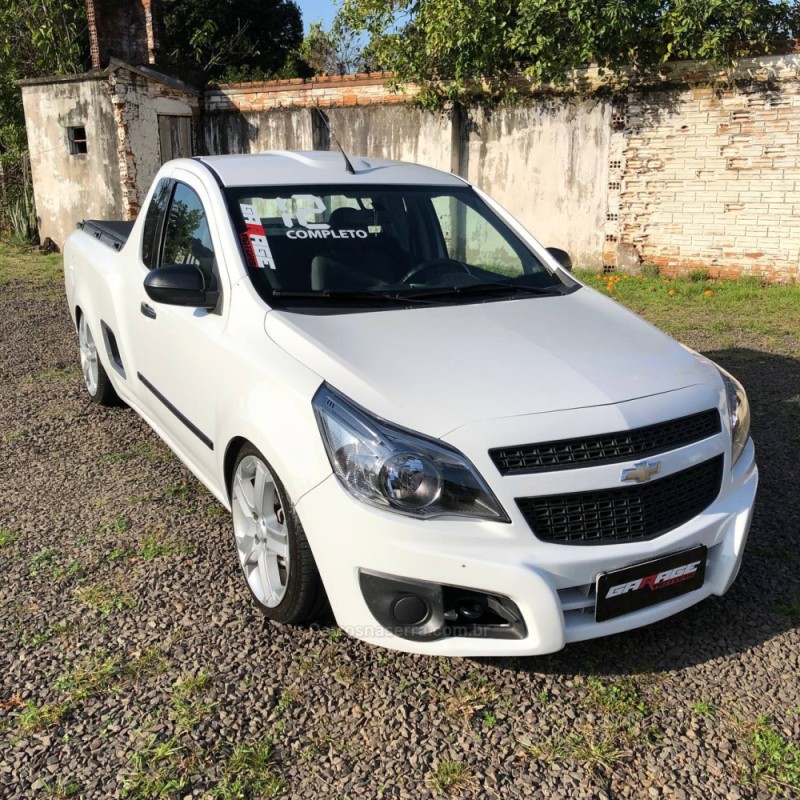 montana 1.4 mpfi ls cs 8v flex 2p manual 2012 parobe