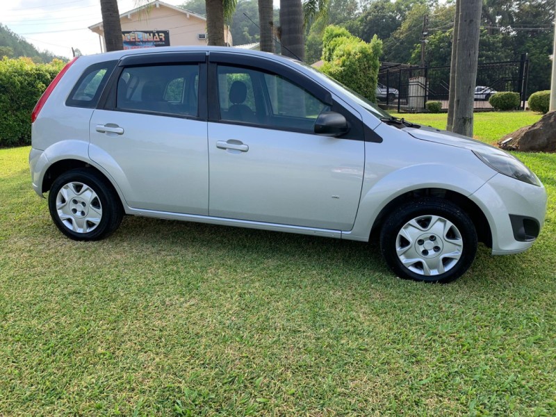 FIESTA 1.0 MPI CLASS 8V FLEX 4P MANUAL - 2014 - BOM PRINCíPIO