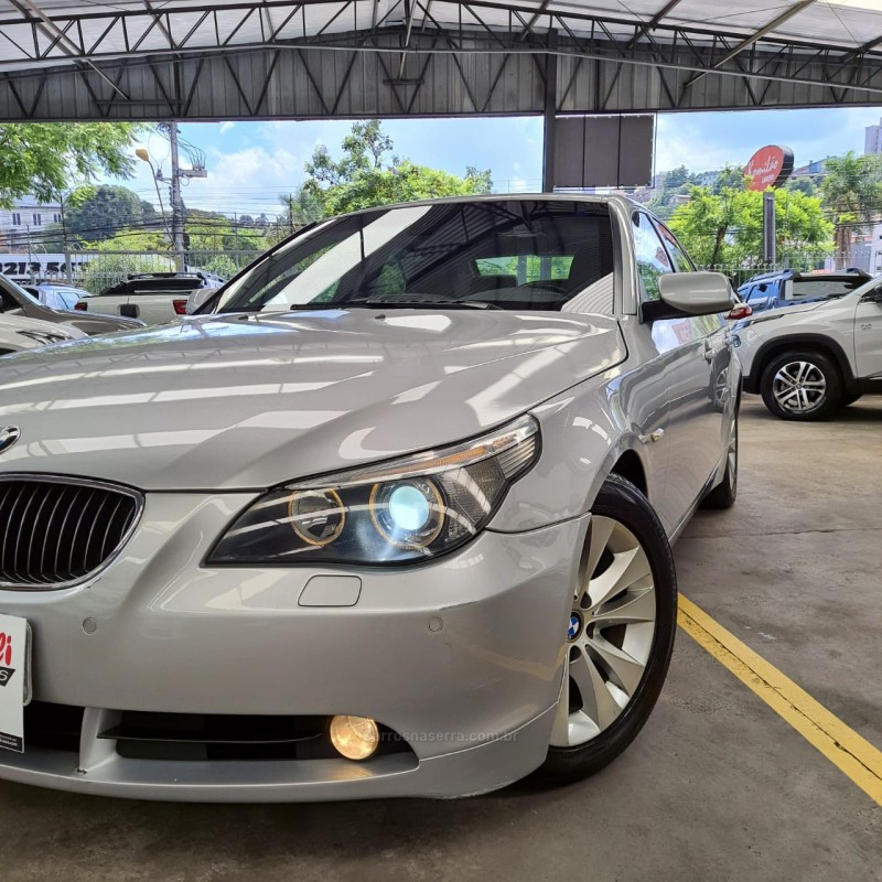 545i 4.4 sedan v8 32v gasolina 4p automatico 2004 caxias do sul