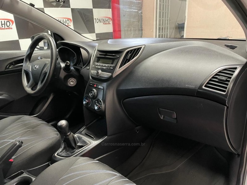 HB20 1.0 COMFORT 12V FLEX 4P MANUAL - 2015 - NOVO HAMBURGO