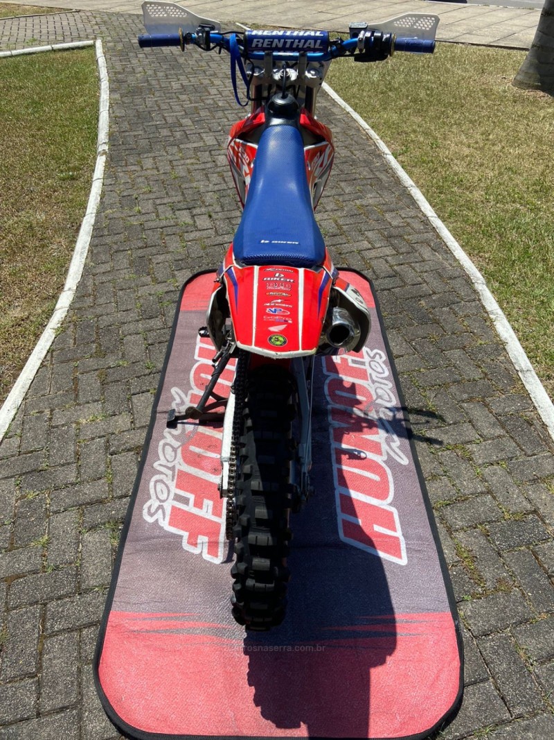 CRF 230F  - 2016 - FELIZ