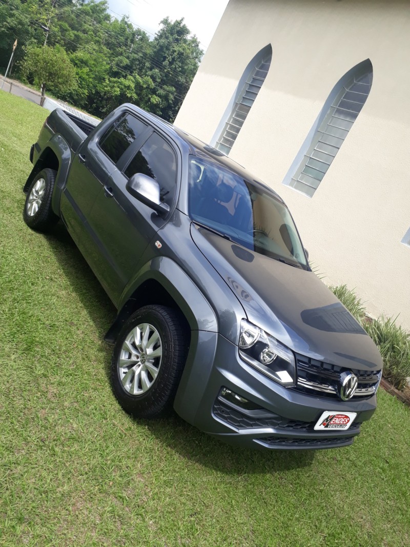 AMAROK 2.0 TRENDLINE 4X4 CD 16V TURBO INTERCOOLER DIESEL 4P AUTOMÁTICO - 2018 - TRêS COROAS