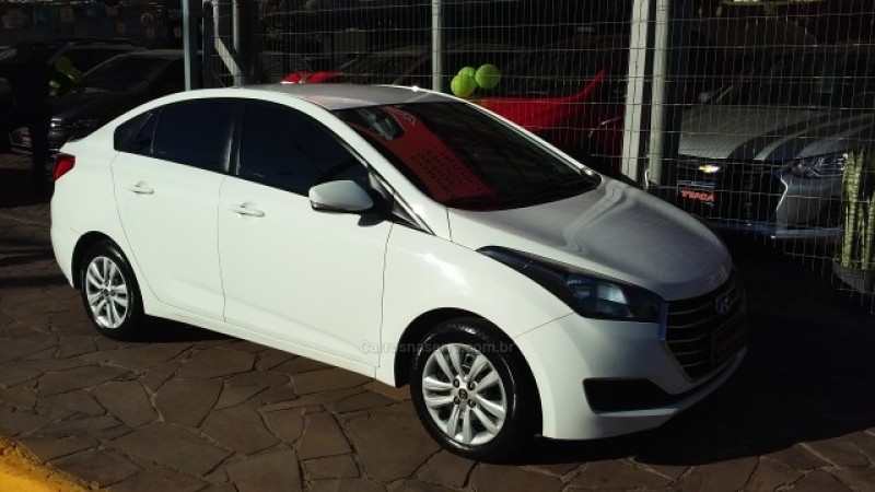 HB20S 1.6 COMFORT STYLE 16V FLEX 4P AUTOMÁTICO - 2016 - DOIS IRMãOS