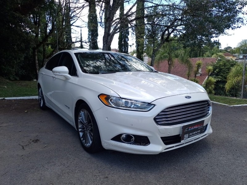 FUSION 2.0 TITANIUM PLUS 16V HÍBRIDO 4P AUTOMÁTICO - 2015 - FARROUPILHA