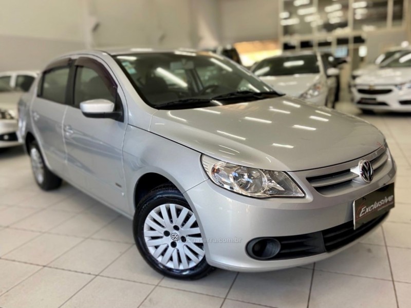 VOYAGE 1.6 MI TREND 8V FLEX 4P MANUAL - 2010 - PASSO FUNDO