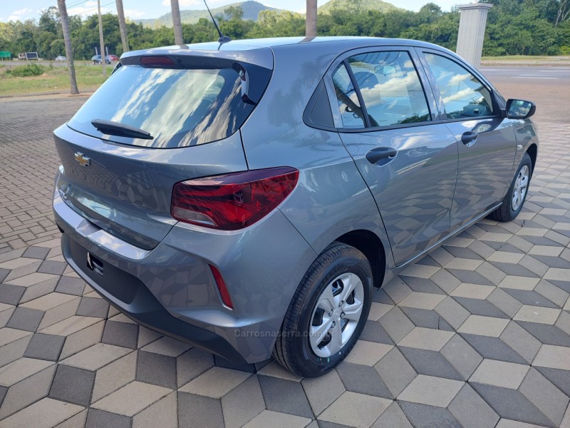 ONIX 1.0 LT 12V FLEX 4P MANUAL - 2022 - BOM PRINCíPIO