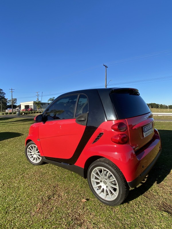 FORTWO 1.0 PASSION COUPÉ 3 CILINDROS 12V GASOLINA 2P AUTOMÁTICO - 2009 - FARROUPILHA