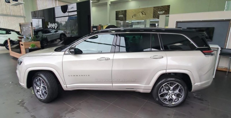 COMMANDER 2.0 OVERLAND T380 16V 4X4 TURBO DIESEL 4P AUTOMÁTICO - 2022 - ERECHIM