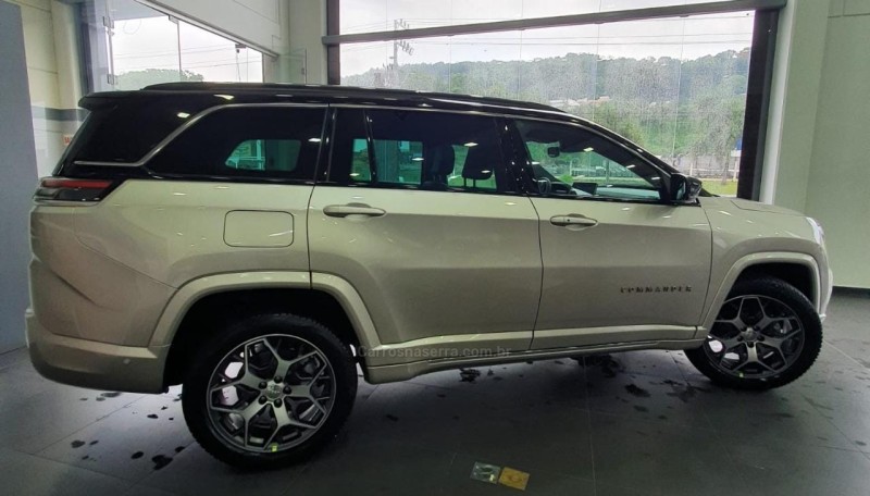 COMMANDER 2.0 OVERLAND T380 16V 4X4 TURBO DIESEL 4P AUTOMÁTICO - 2022 - ERECHIM