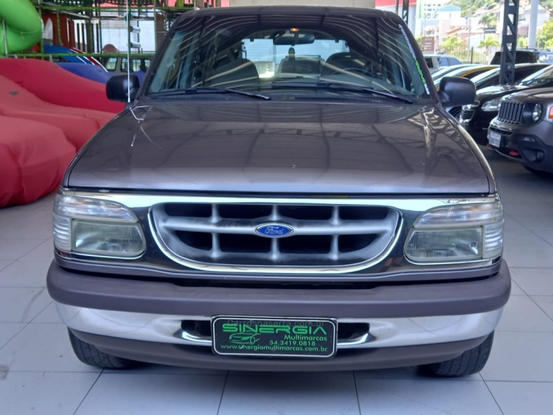 EXPLORER 4.0 XLT 4X2 V6 GASOLINA 4P MANUAL - 1997 - CAXIAS DO SUL