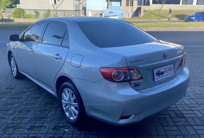COROLLA 1.8 GLI 16V FLEX 4P MANUAL - 2013 - CAXIAS DO SUL