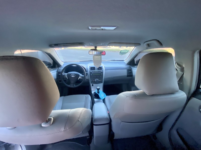 COROLLA 1.8 GLI 16V FLEX 4P MANUAL - 2013 - CAXIAS DO SUL