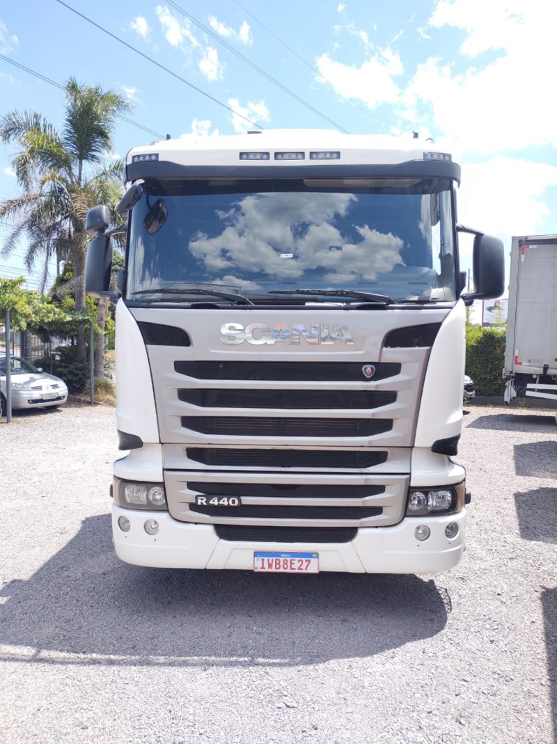 R-440 A 6X2 - 2015 - CAXIAS DO SUL