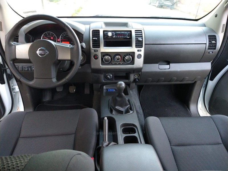 FRONTIER 2.5 S 4X4 CD TURBO ELETRONIC DIESEL 4P MANUAL - 2014 - PASSO FUNDO