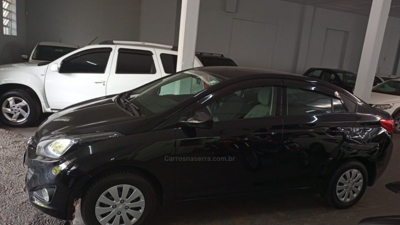 HB20 1.6 COMFORT PLUS 16V FLEX 4P AUTOMÁTICO
