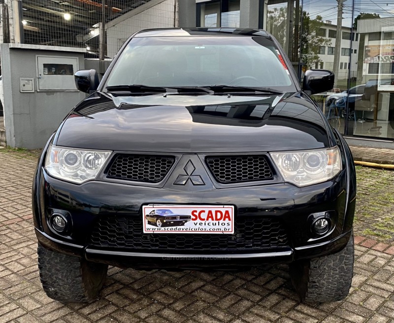 L200 TRITON 3.2 HPE 4X4 CD 16V TURBO INTERCOOLER DIESEL 4P AUTOMÁTICO - 2013 - CAXIAS DO SUL