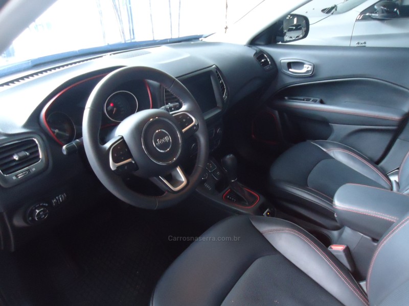 COMPASS 2.0 TRAILHAWK TD350 TURBO DIESEL 4X4 4P AUTOMÁTICO - 2021 - CAXIAS DO SUL
