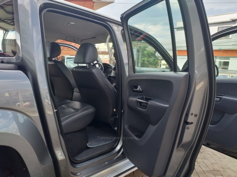 AMAROK 2.0 HIGHLINE 4X4 CD 16V TURBO INTERCOOLER DIESEL 4P AUTOMÁTICO - 2016 - BENTO GONçALVES
