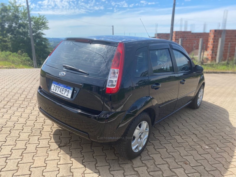FIESTA 1.0 MPI HATCH 8V FLEX 4P MANUAL - 2010 - PAROBé