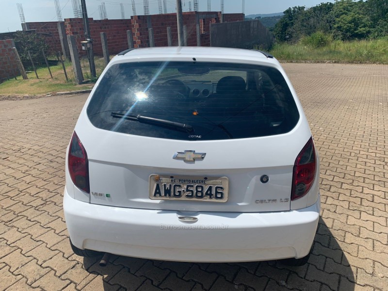 CELTA 1.0 MPFI LS 8V FLEX 2P MANUAL - 2012 - PAROBé