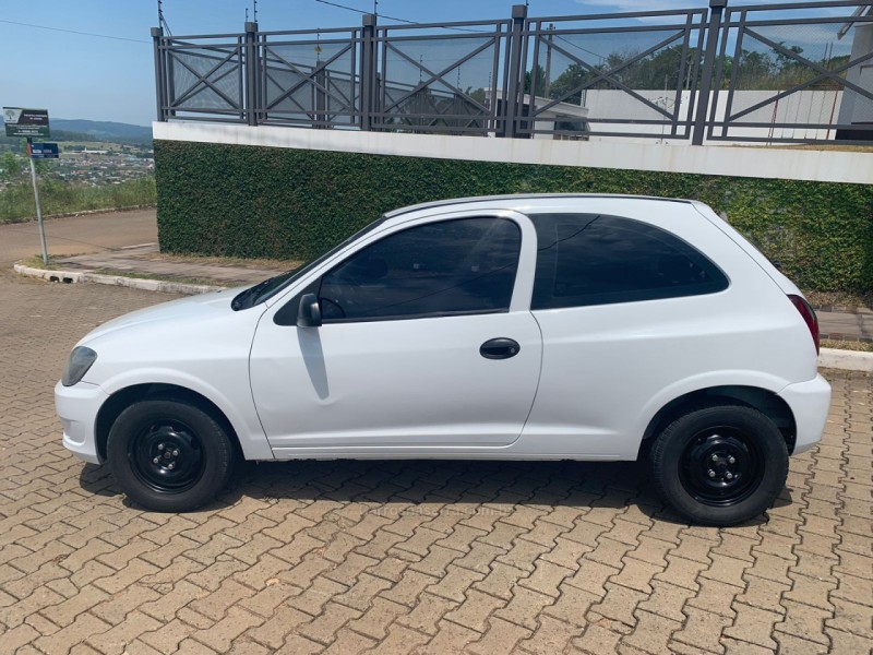 CELTA 1.0 MPFI LS 8V FLEX 2P MANUAL - 2012 - PAROBé