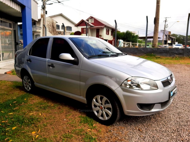 SIENA 1.0 MPI EL 8V FLEX 4P MANUAL