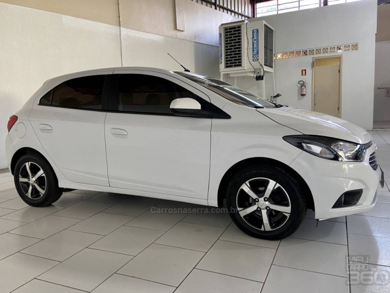 ONIX 1.4 MPFI LTZ 8V FLEX 4P AUTOMÁTICO - 2018 - ESTâNCIA VELHA