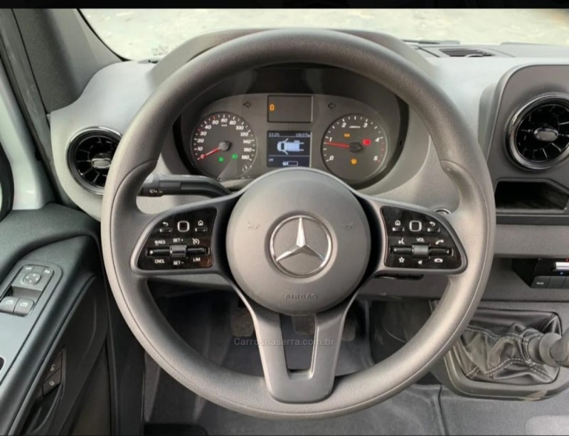 SPRINTER 2.2 CHASSI 416 F VIDRADO L T.A DIESEL 2P MANUAL - 2022 - CAXIAS DO SUL