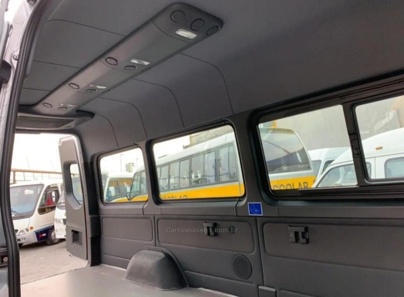 SPRINTER 2.2 CHASSI 416 F VIDRADO L T.A DIESEL 2P MANUAL - 2022 - CAXIAS DO SUL